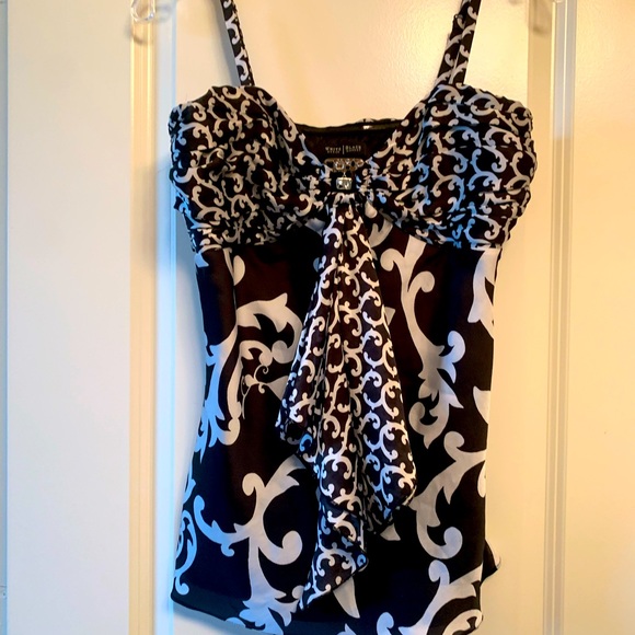 WHBM Black & White Halter/Sleeveless Top | Womens Size 2 - Picture 1 of 9